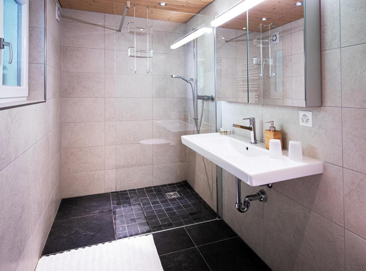 Ferienwohnung Selinda Niederried bei Interlaken ภายนอก รูปภาพ