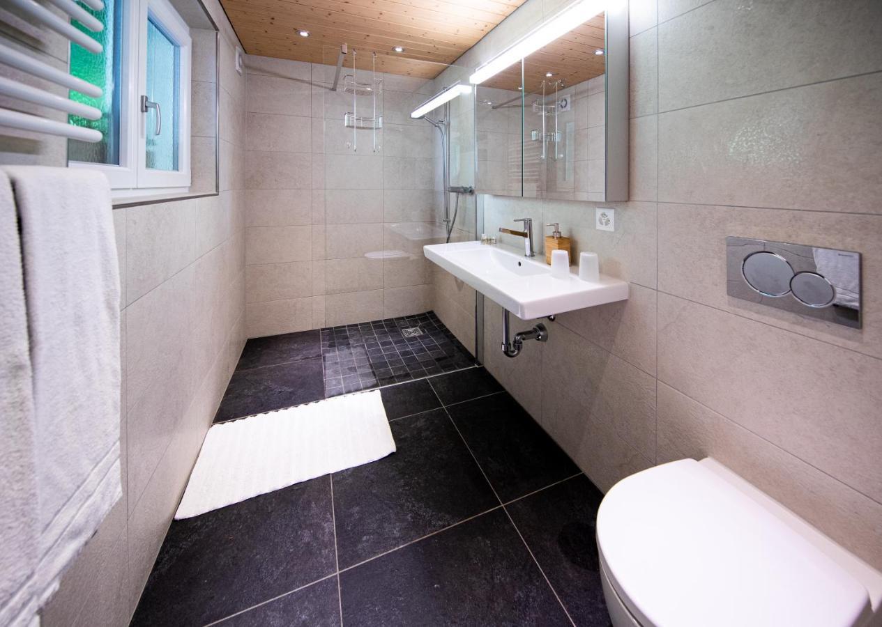 Ferienwohnung Selinda Niederried bei Interlaken ภายนอก รูปภาพ