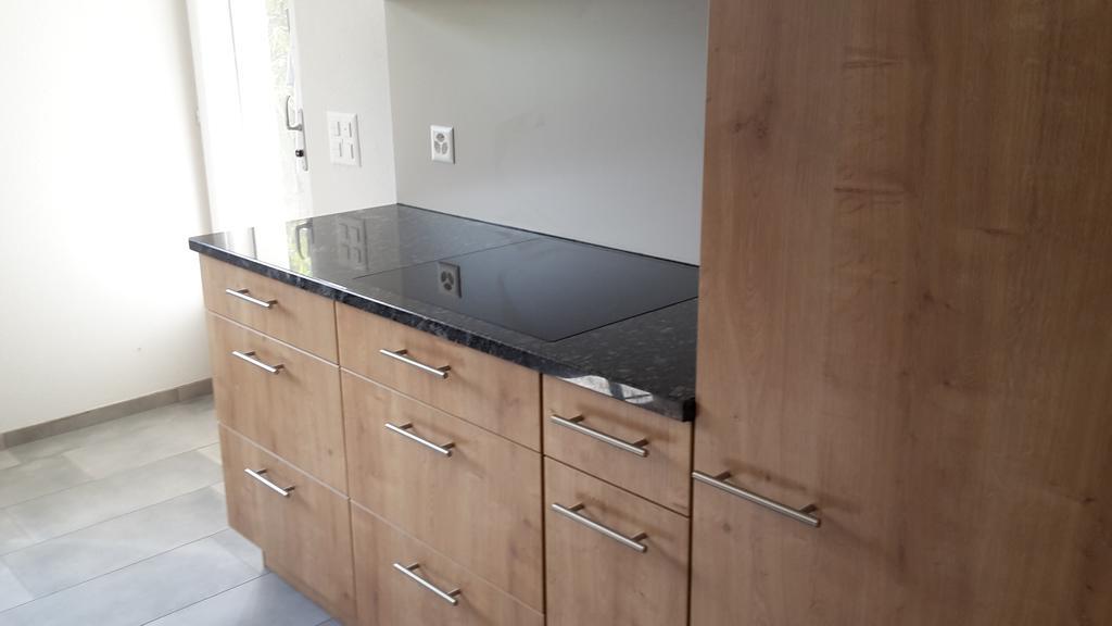 Ferienwohnung Selinda Niederried bei Interlaken ภายนอก รูปภาพ
