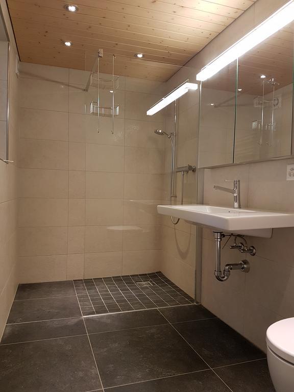 Ferienwohnung Selinda Niederried bei Interlaken ภายนอก รูปภาพ